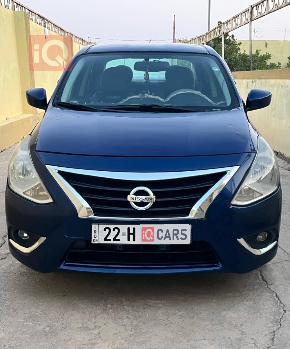 Nissan Versa